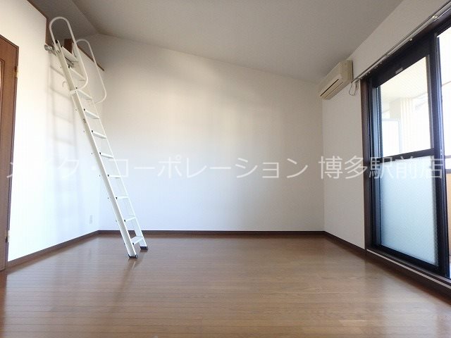 アメニティ吉塚 ベッドルーム