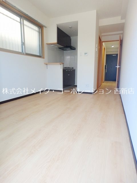 MEINOHAMA416～ネット無料～ リビング