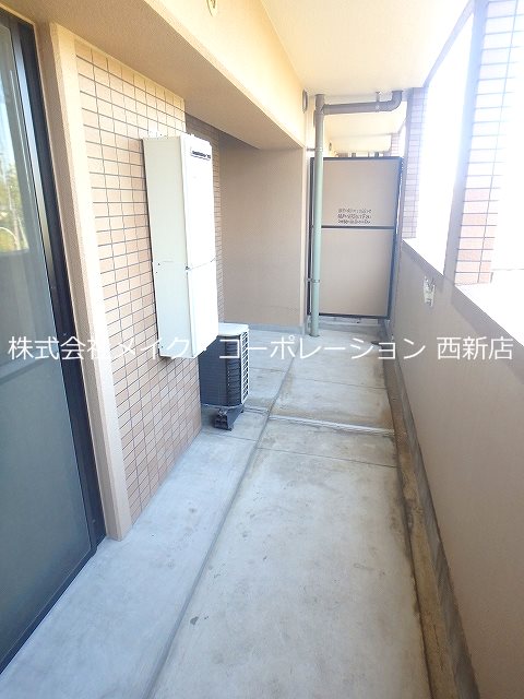 フォレスト&amp;acute;00 ベランダ