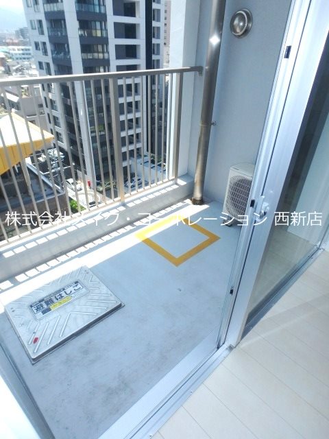 レジディア西新【Ａタイプ】  ベランダ