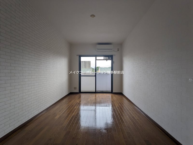 エール博多 ベッドルーム