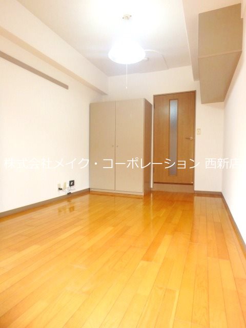 リビング スチューデント室見~光ネット無料~ リビング