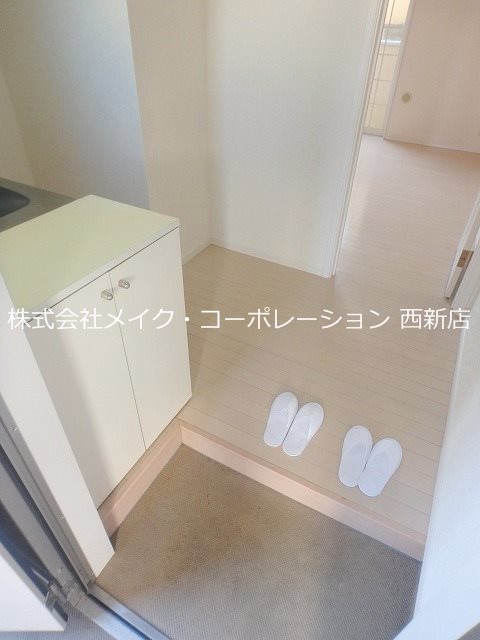 リブレア姪浜A棟 玄関