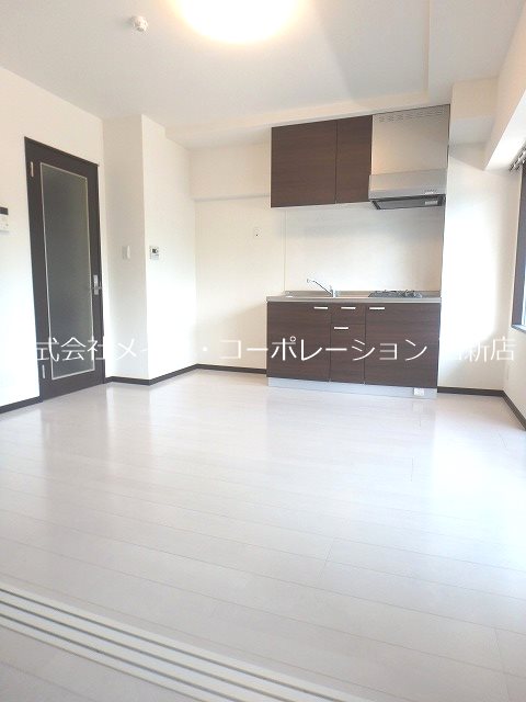 リビング エルヴィータ七隈~ネット無料~ リビング