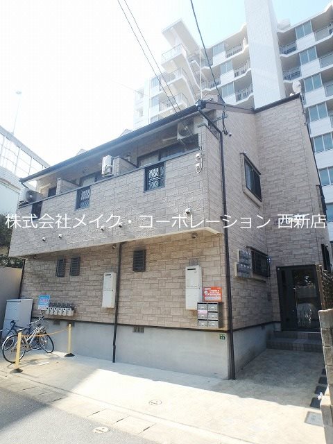 エレガンテ室見～ネット無料～ 外観