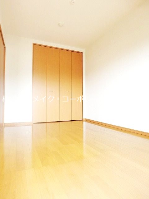 エルボヌール ベッドルーム