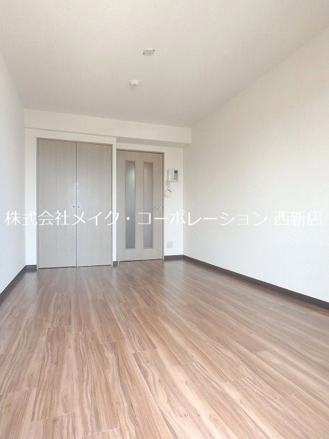 ベッドルーム スライビング藤崎 ベッドルーム