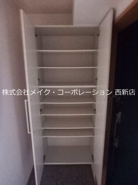 キルンズ高取 玄関