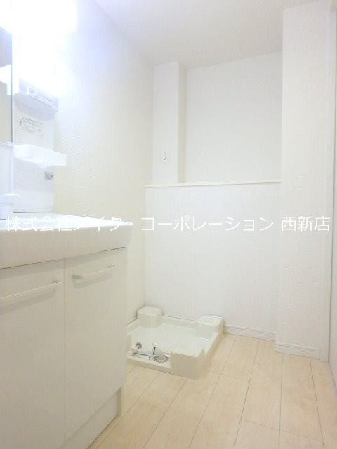 グランパーク城南EAST 洗面所