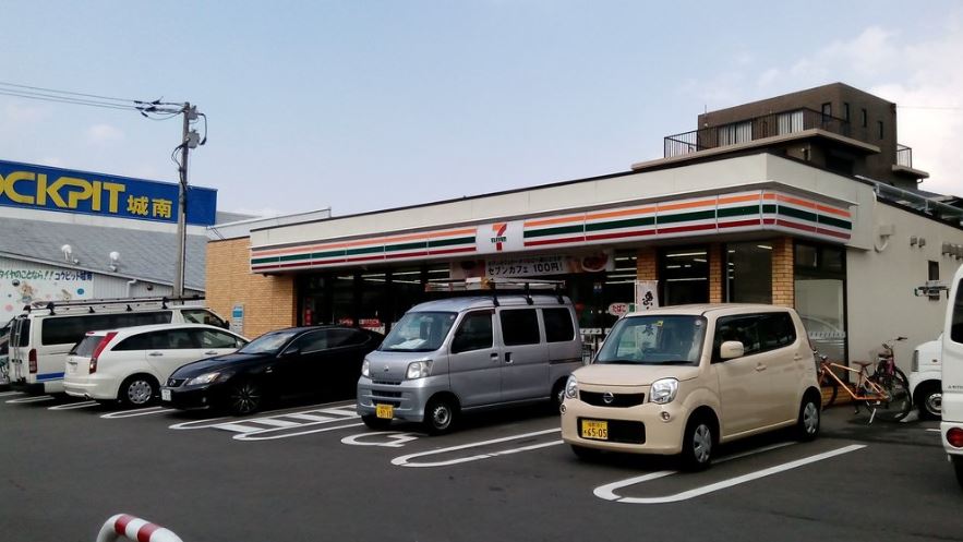 グランパーク城南EAST コンビニ