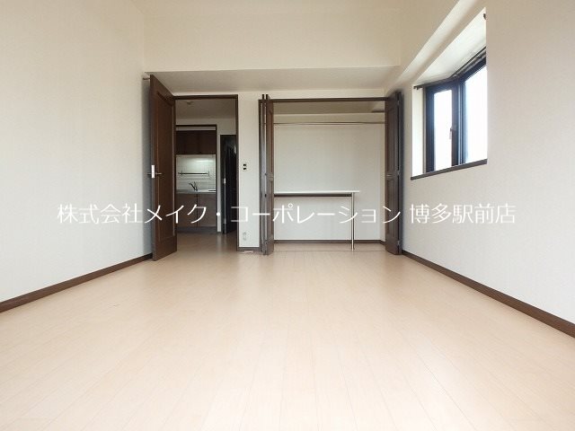 エステートモア博多駅前 ベッドルーム