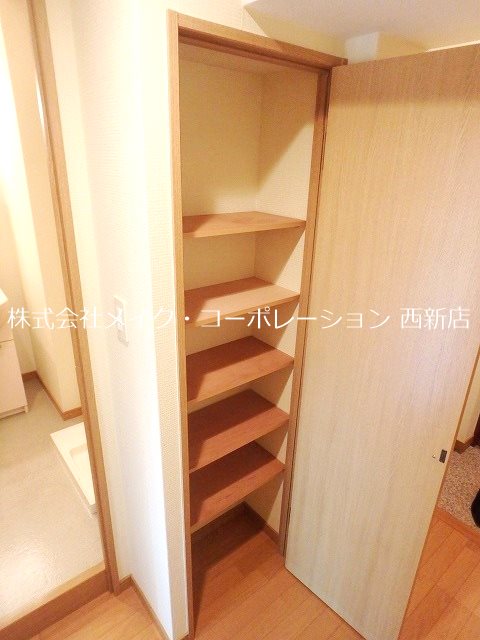 玄関 グレイスフルマンション愛宕 その他8