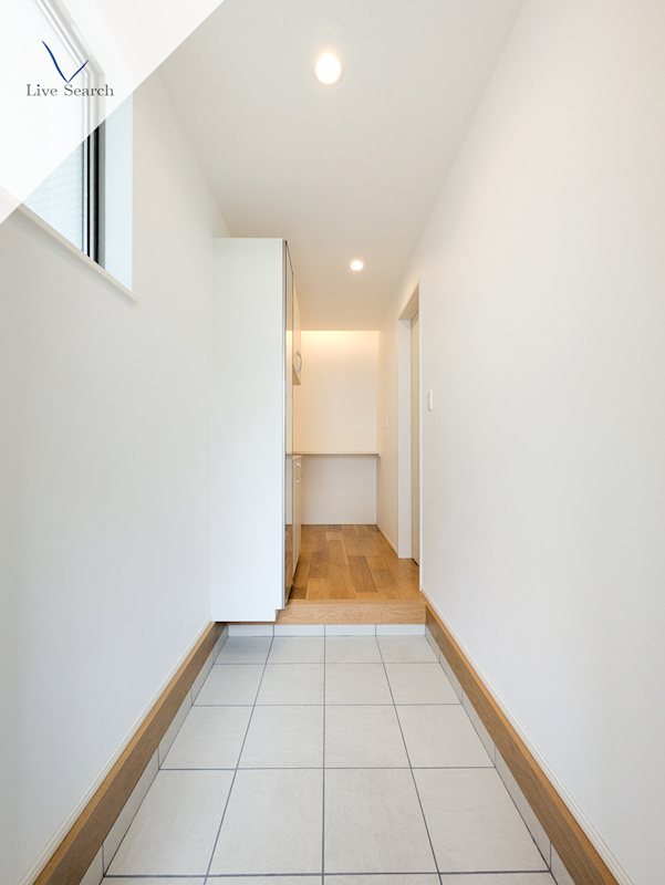 平和1丁目戸建 玄関