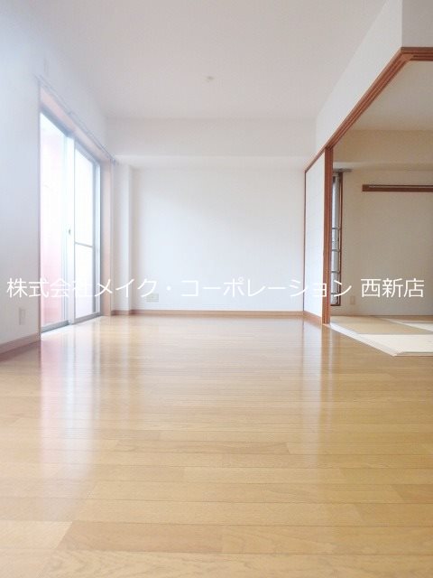 リビング Sフラット~ネット・駐車場無料~ その他10