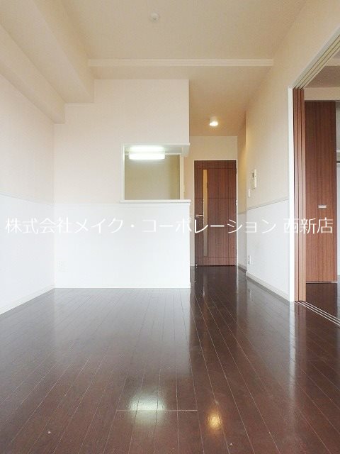 リビング F・PARC西新 リビング