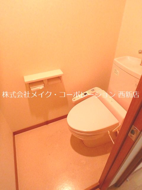 アヴァンセーヌ西新 その他1