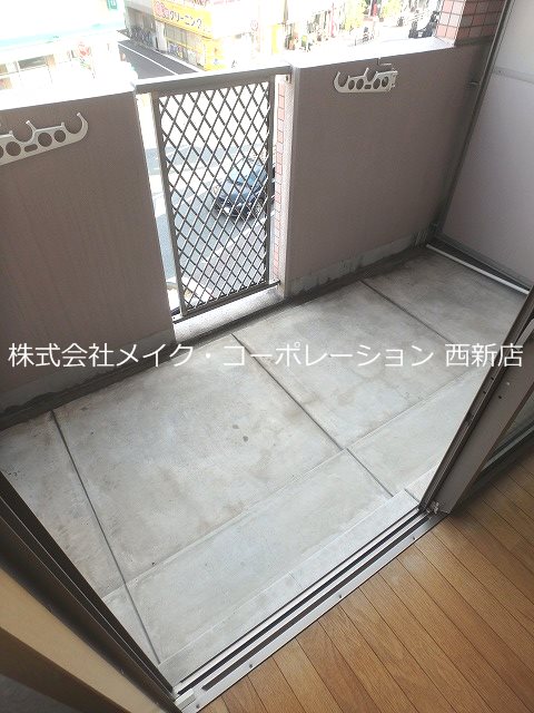 Nラヴィーヌ荒江～ネット無料～ ベランダ