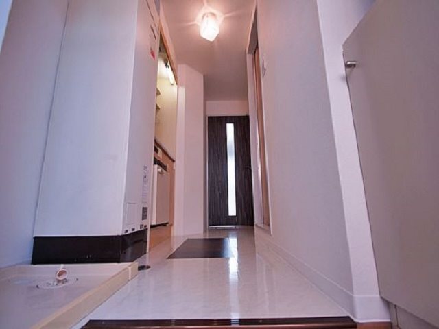 カワハラビル 玄関