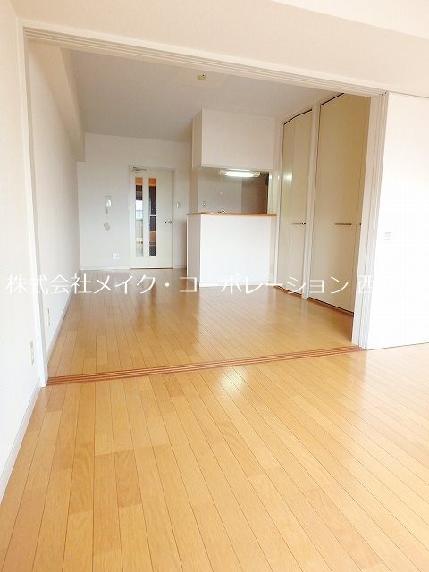 パルケット愛宕 リビング