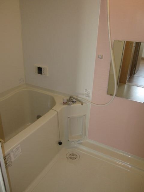 メゾンドＹ 風呂画像