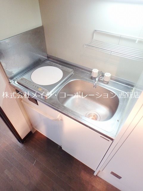 ロマネスク西新第5 キッチン