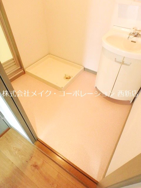 洗面所 The Glade Residence West その他8