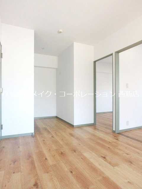 リビング The Glade Residence West その他12