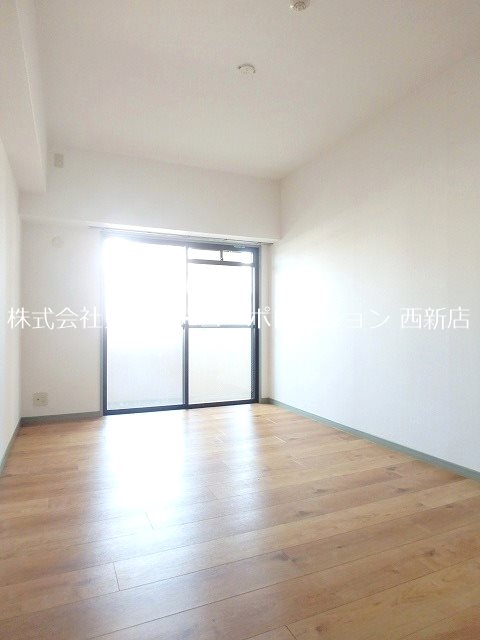 ベッドルーム The Glade Residence West その他15