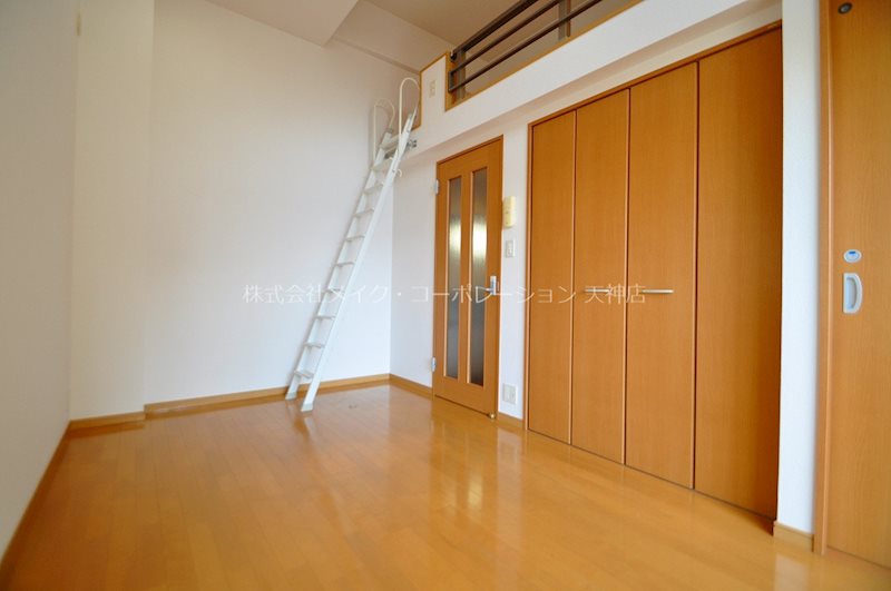 イル・グラッツィアマリーナⅣ ベッドルーム