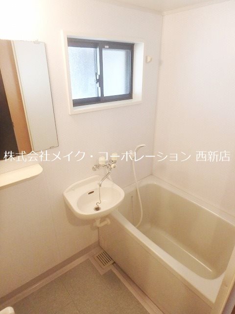 Kステーションプラザ姪浜 風呂画像