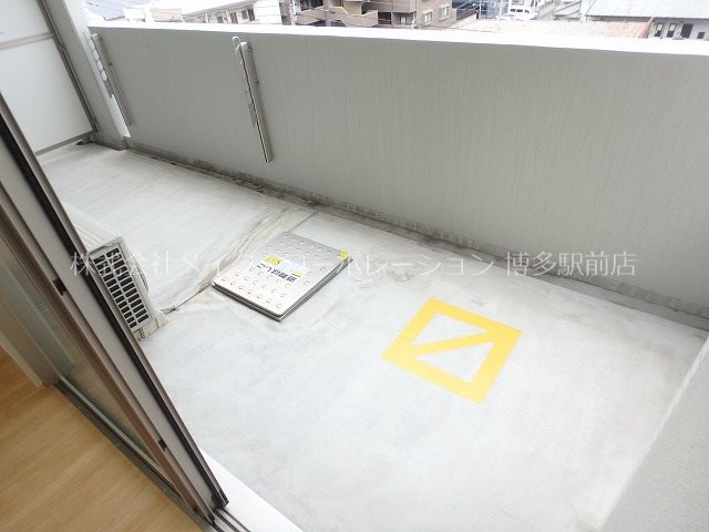 三島マンション博多駅東 ベランダ