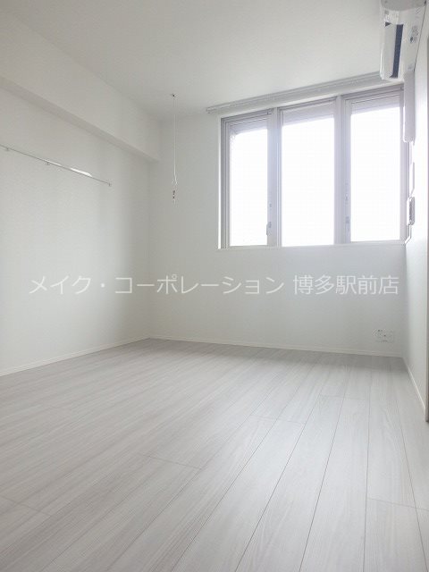 エンクレスト博多GATE リビング
