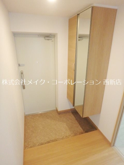 アネーロ城南Ⅱ～ネット無料～ 玄関