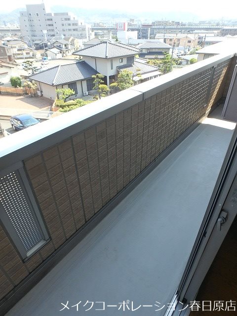 ロイヤルブルーB棟   ベランダ