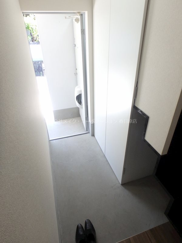 Nest 玄関