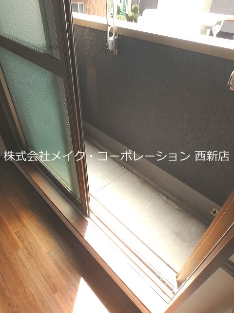 ヴァシオ姪浜～光ネット無料～ ベランダ