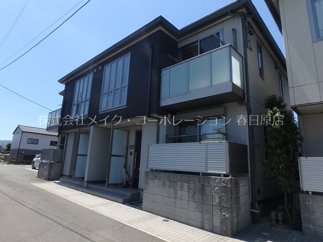 ロイヤル・オークⅡ 102号室 外観