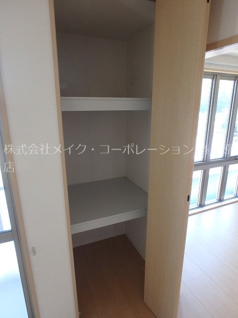 写真は同型タイプ ロイヤル・オークⅡ その他7