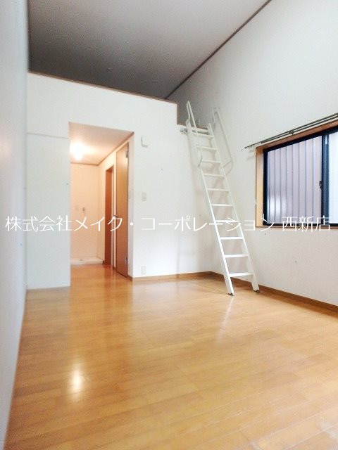ビオス室見B リビング