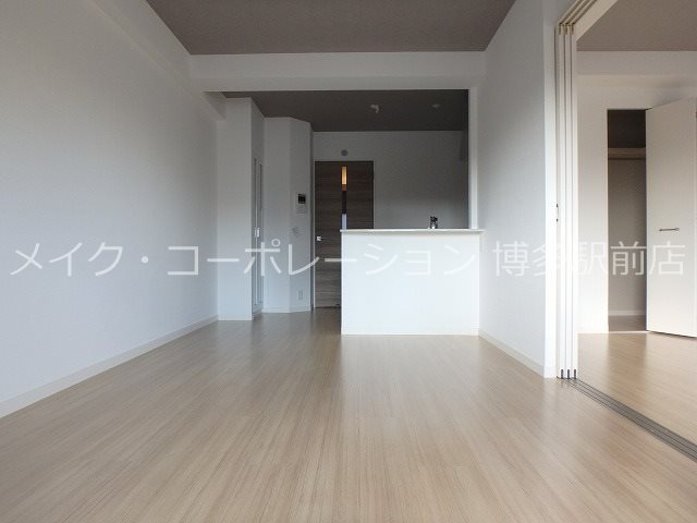 アルティメゾン博多 リビング
