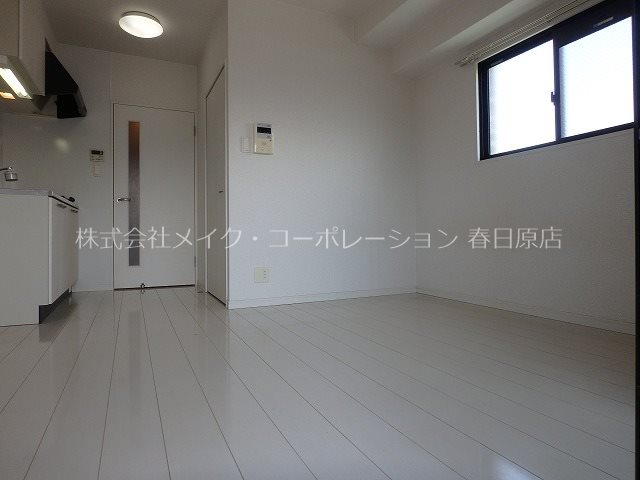 写真は同型タイプ リライアンス井尻 ベッドルーム