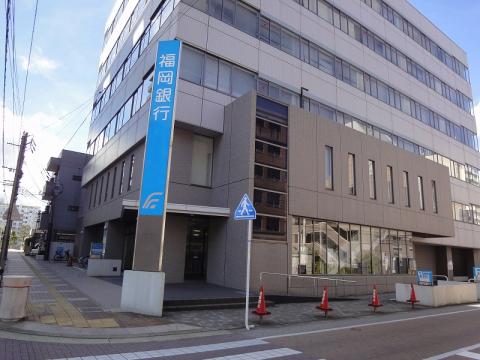 ステイツ姪浜駅前 銀行