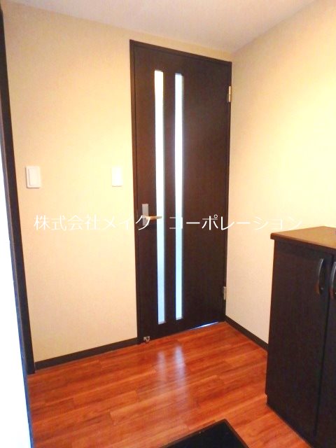 玄関 ビータス賀茂壱番館~ネット無料~ 玄関