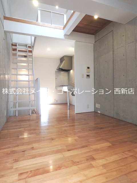 荒江ルッソⅡ～ネット無料～ リビング