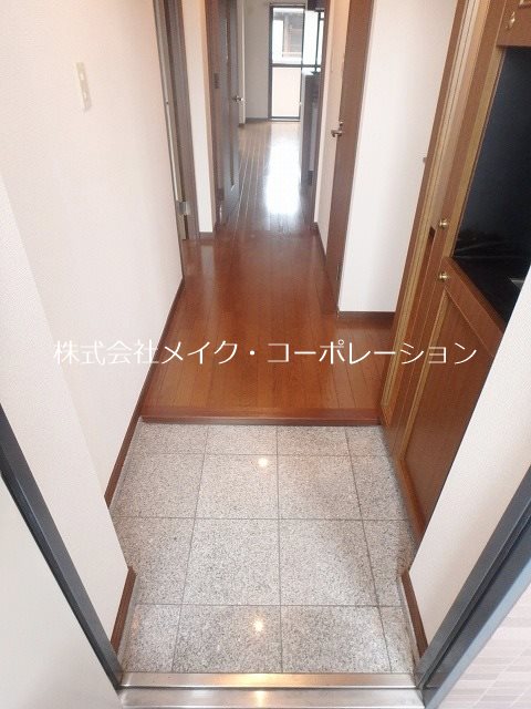 ベネフィットⅡ 玄関