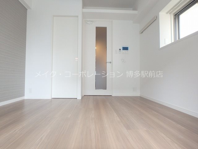 サヴォイ博多スーペリア リビング