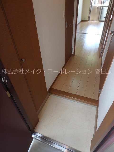 ソレイユ・ルヴァン 玄関