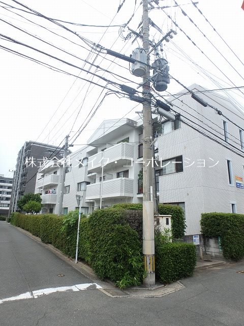 ホワイトハウス干隈 外観