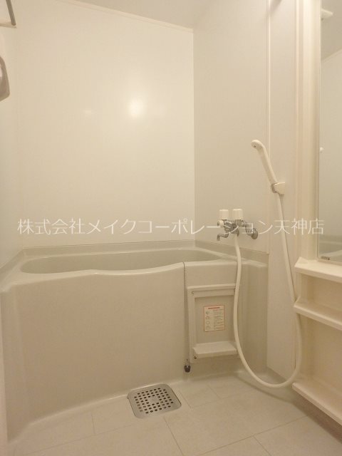 ピュアドームアクシアル天神 風呂画像