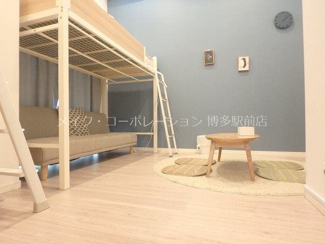 ヴァーティカルプレイス吉塚 リビング